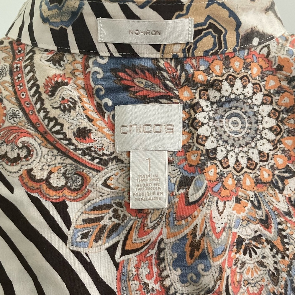Chico’s zebra 100 percent cotton, paisley mixed print blouse, size 1 - Picture 5 of 5